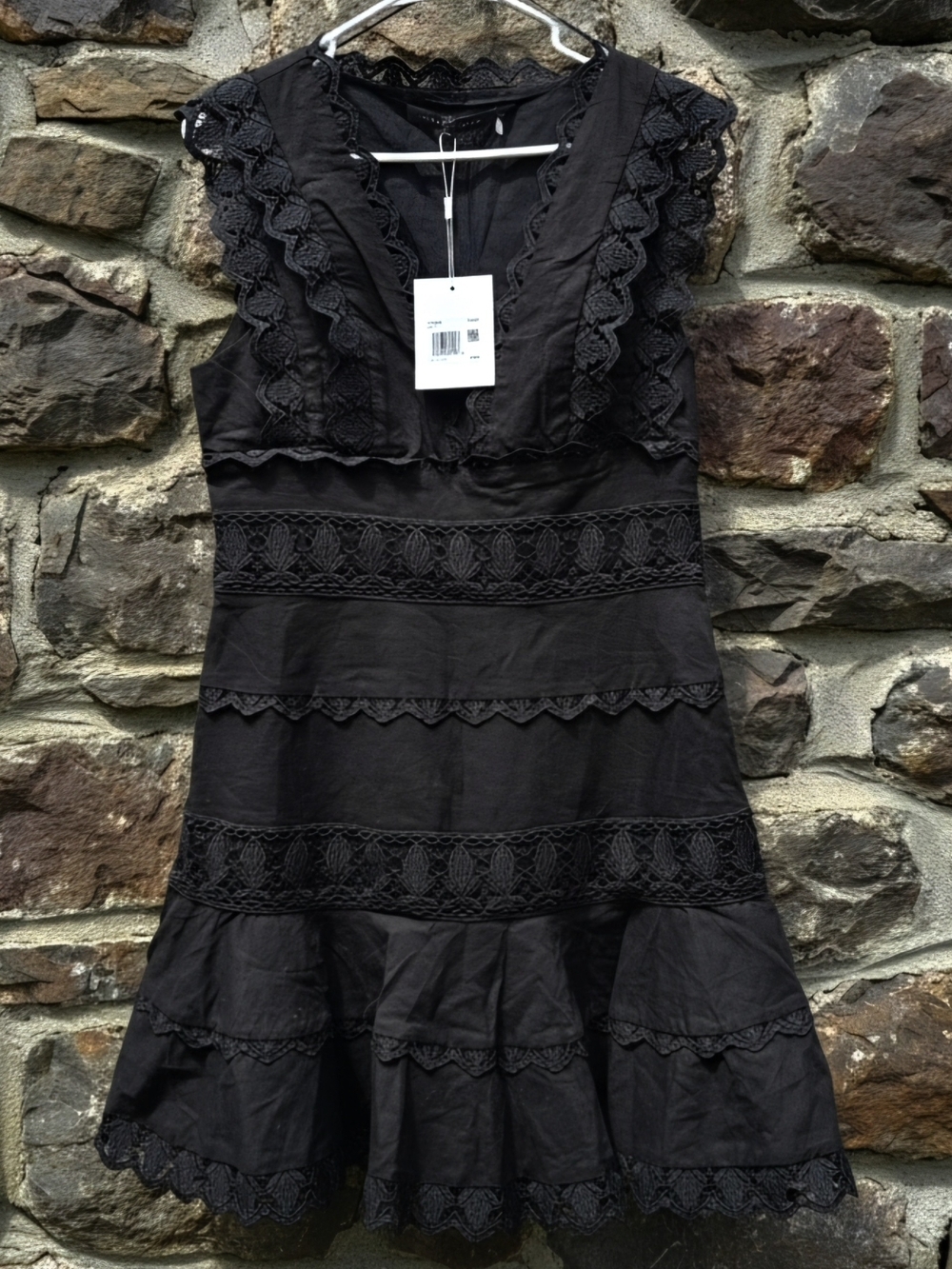 NWT Revolve Endless Rose PLUNGING NECK LACE TRIM MINI DRESS womens size LARGE
